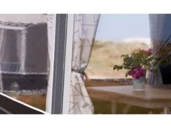 Isabella Ventura Caravanvoortent Pacific D 300 11 Isabella Ventura Caravanvoortent Pacific D 300 -Winkel Caravanaccessoires 6 4 isabella ventura caravanvoortent pacific d 300 raam isavenpacd300